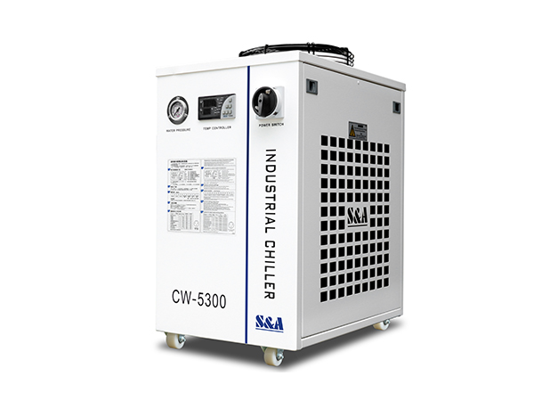 �߾���ϳ�ۻ���ˮ��ʹ�ö����������������